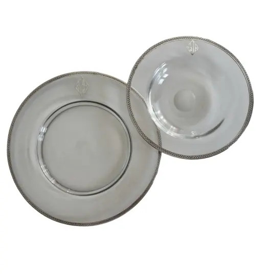 Ensemble d'un plat et d'une assiette creuse en cristal et argent